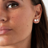 Essentials gouden stainless steel studs met helder geslepen steen